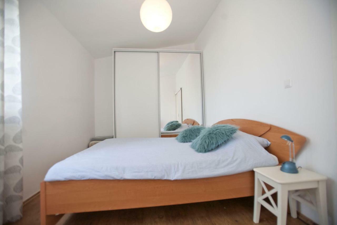Apartment Ana Fažana Екстериор снимка
