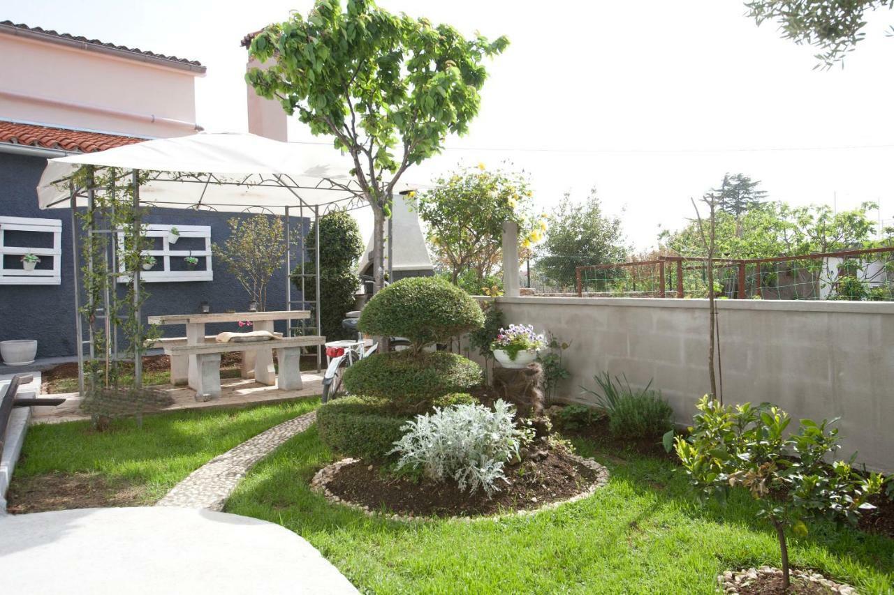 Apartment Ana Fažana Екстериор снимка